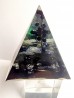 Пирамида оргонит с камъни за защита от енергийни вампири - Дървото на защитата размер XL
