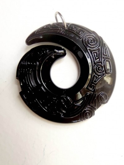 Талисман за късмет фън шуй символ медальон от черен Оникс