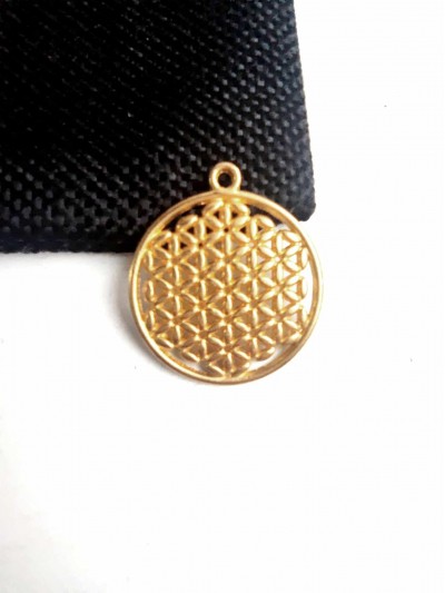 Медальон Цветето на живота свещена геометрия за защита и успех - размер S цвят златно