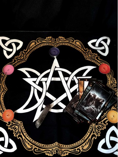 Покривка за магически олтар и подложка за гадаене - модел Pentagram